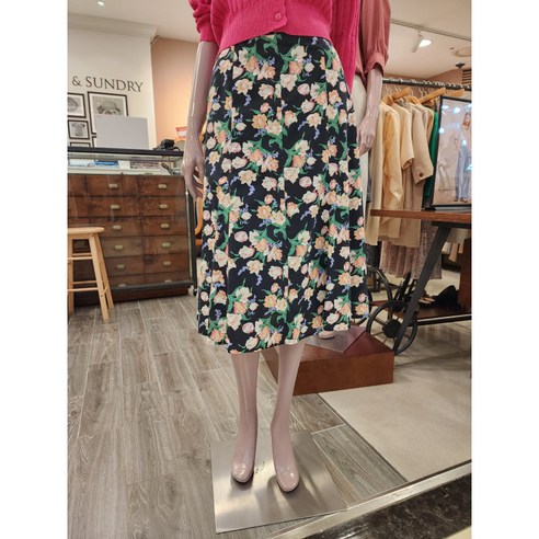BCBG O루피아SK _ B3B5S221 99 [BLACK]