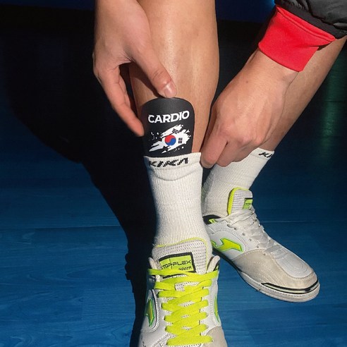 축구 경기에서 안전을 지켜주는 카디오 미니 신가드