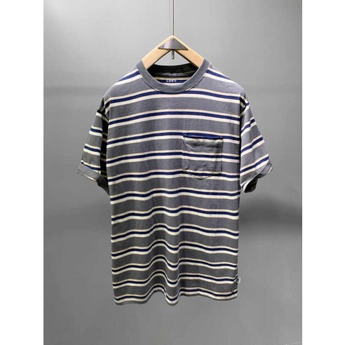 꼼데가르송 CDG 에어플레인 로고 화이트 반팔티셔츠 XXL - 남녀공용 SZ-T005-051-2 민희진옷 Best Top5 11 민희진 기자회견 옷 스트라이프 티셔츠 반팔버전 복고풍 뉴진스