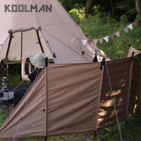 바람으로부터 캠프를 보호하는 필수품: 쿨맨 컴팩트 캠핑 윈드 스크린