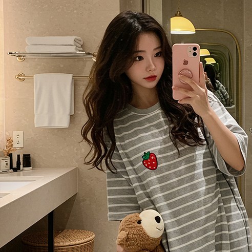 편안함과 스타일을 모두 갖춘 시즈올 스트라이프 홈웨어 원피스