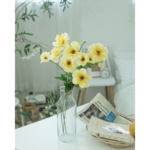 자연의 아름다움을 가정에 더하는 카망 버터플라이 라넌 조화 실크플라워