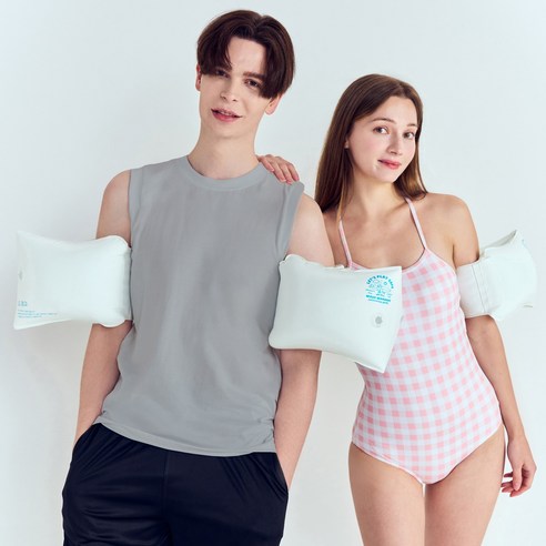 물 공포증 극복! 웨이브원더즈 암튜브로 되찾은 자유로운 물놀이 암튜브