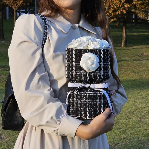 라플라 꽃다발: 특별한 순간을 위한 화려하고 세심하게 제작된 걸작