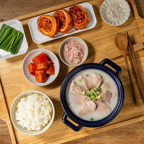 퇴근 후 10분, 든든한 부산 돼지국밥 한 그릇!