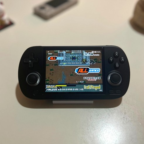 추억을 손안에, RG40XX H와 함께 떠나는 시간 여행