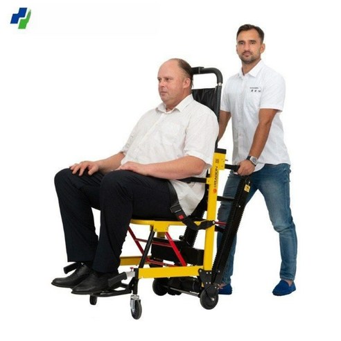 오르지 못할 계단은 없다! 부모님의 잃어버린 자유를 되찾아 드리는 마법 계단휠체어