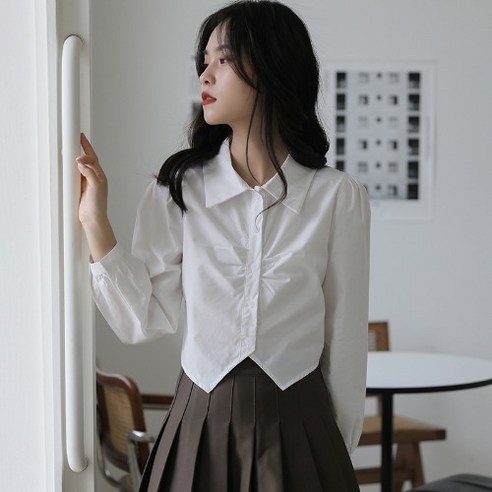 SU 화이트 폴로 칼라 반팔 여성 긴 소매 디자인 틈새 봄과 가을 세련된 새로운 우아한
