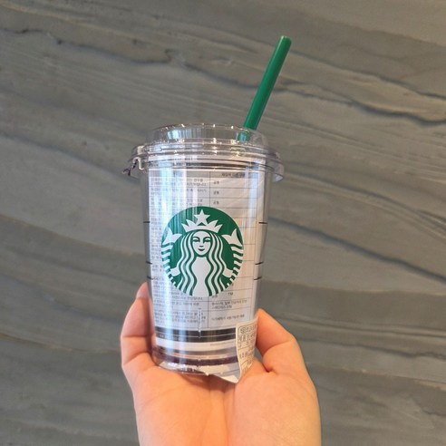 작지만 확실한 행복, 스타벅스 사이렌 미니 콜드컵으로 나만의 여유를 디자인하다 스타벅스미니콜드컵