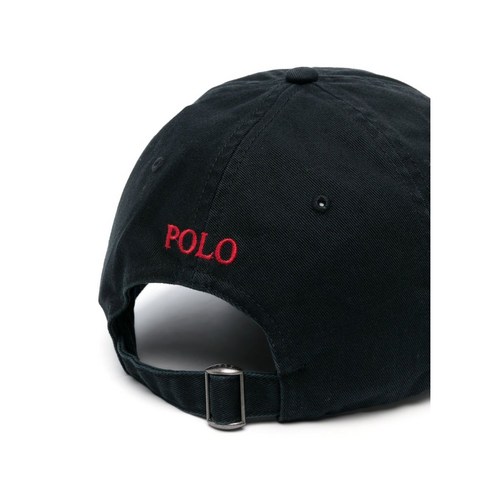 겨울에도 스타일을 포기하지 마세요, 폴로 랄프 로렌 캡 모자가 당신의 룩을 완성해 줄 겁니다.