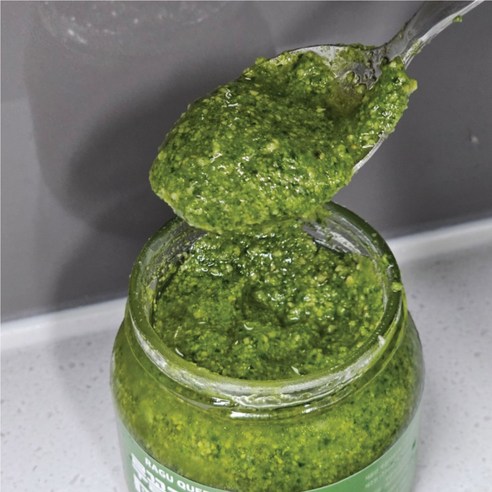 향긋한 루꼴라 페스토로 당신의 식탁을 풍요롭게