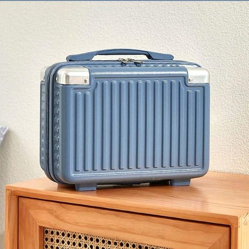 푸른 꿈을 담아 떠나는 여행, 대한항공 레디백 블루 에디션과 함께