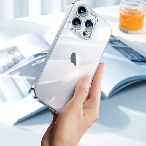 예쁘다 아이폰 15 케이스: 투명한 생폰의 아름다움을 유지하는 강력한 보호자