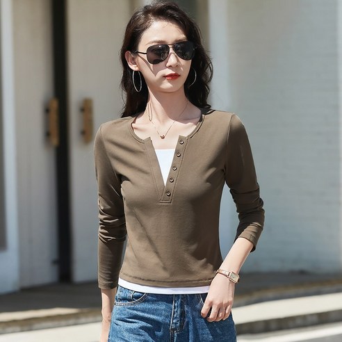 여성들에게 가을 시즌에 완벽한 선택이 될 수 있는 긴팔티 티셔츠