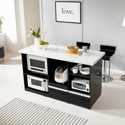 주방을 예술로 승화시키는 오브제 아일랜드 식탁