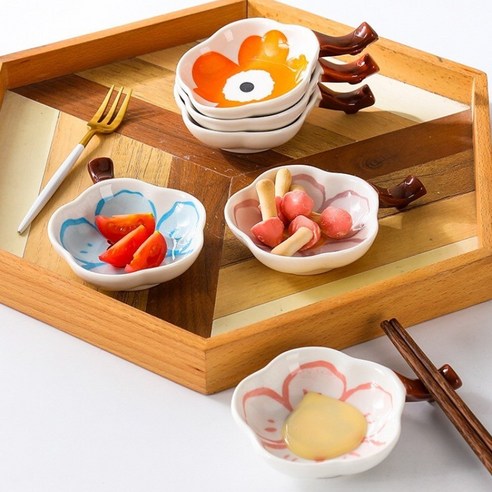 식탁에 피어나는 예술, BLOWFISHFUGU 매화 반찬 그릇