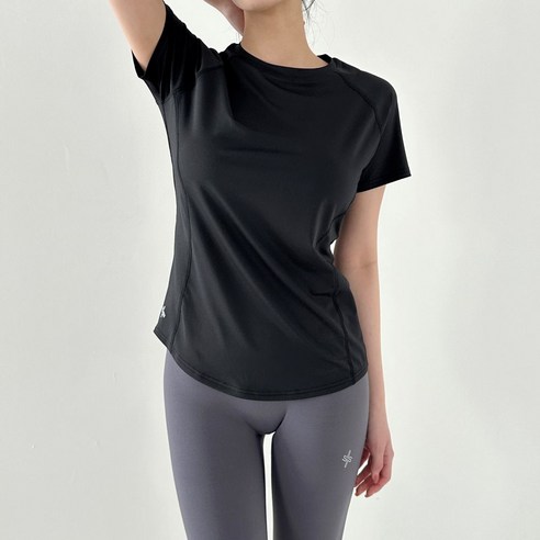 운동할 때 땀 때문에 찝찝했던 과거는 이제 안녕! 깃털처럼 가벼운 젝시믹스 아이스페더 숏슬리브 후기 젝시믹스아이스페더숏슬리브