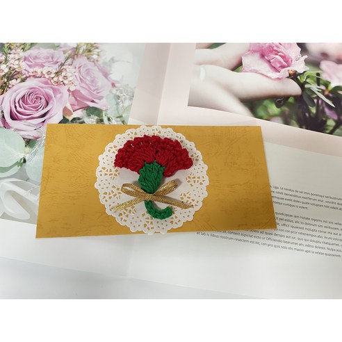 마음을 전하는 특별한 선물, 손뜨개 카네이션 봉투