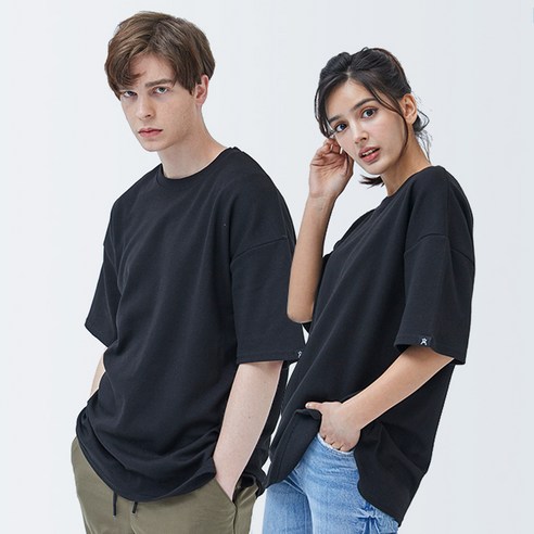 NanDe 포인트라벨 오버핏 반팔티셔츠