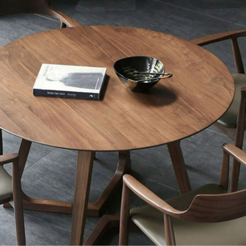 소중한 시간을 나누는 테이블