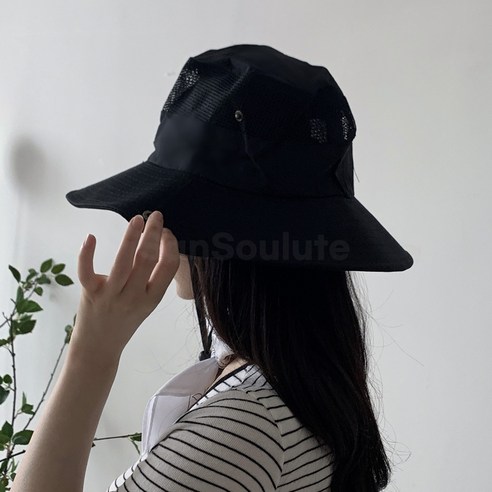 편안하고 통기성 있으며 햇빛을 차단하는 등산모자
