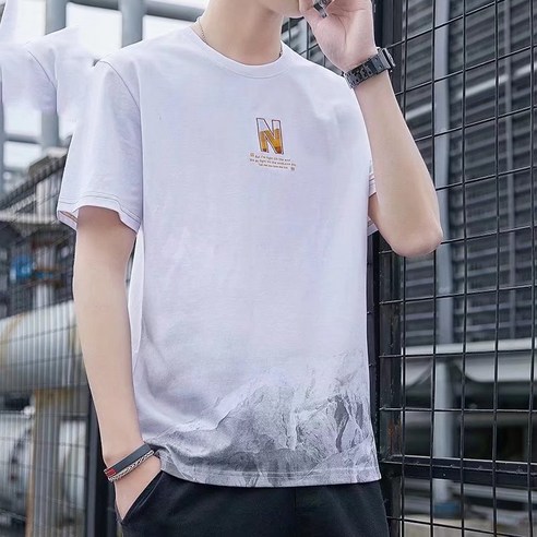 DFMEI 반팔 티셔츠 남성 패셔너블 년 신상품 트렌드 여름 상의 한판 플리츠 반팔 이너
