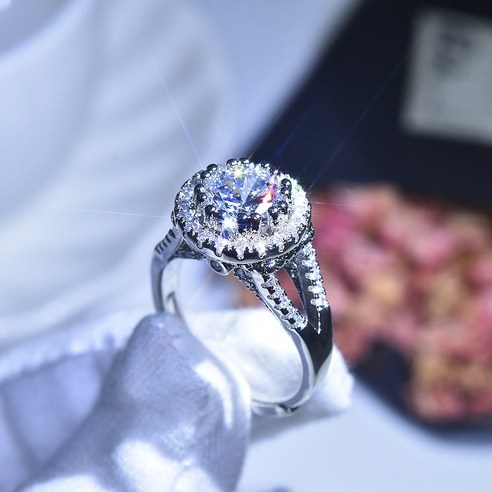 뉴 럭셔리 군상 가득 큐빅 큐빅 클로징 반지 pt950 모산스톤 다이아몬드 반지녀