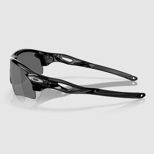 햇빛 아래 망설임 없이, OO 9206 레이다락 패스로 완벽한 스포츠를 즐기세요!