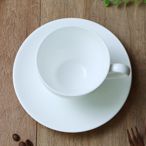 우아함과 실용성을 겸비한, 당신의 특별한 커피타임을 위한 완벽한 선택