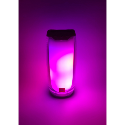 고품질 음향과 혁신적인 LED 라이트 디자인을 갖춘 JBL 블루투스 스피커 PULSE4
