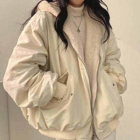 따듯하고 편안한 여성 최신모델 후드 점퍼 재킷