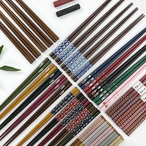 식탁에 스며드는 자연의 숨결, 설렘하우스 천연목 젓가락 세트