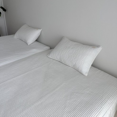 폭염 속 꿀잠을 선사하는 마법, 두잉썸 듀라론 수퍼냉감 올인원 매트리스커버