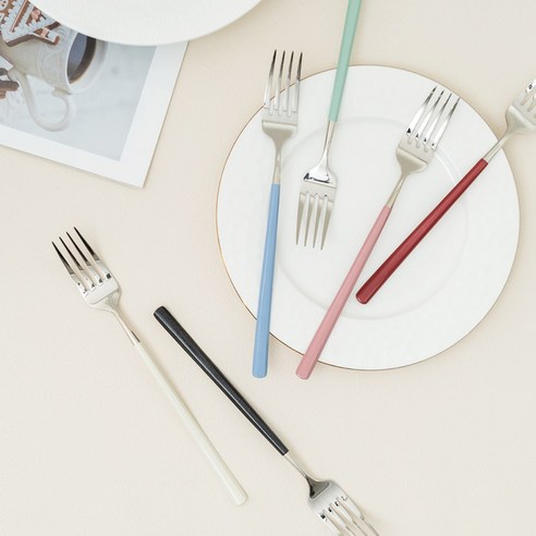 식탁에 깃드는 청량한 사랑의 속삭임, 브리앙뜨 펄인러브 포크