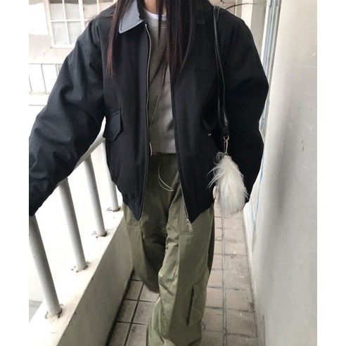 레더카라 포인트 레터링 투웨이 위아 자켓