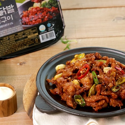 매혹적인 불향의 향연, 우리카세 숯불직화구이 무뼈닭발 & 닭똥집 세트 탐미기 우리카세