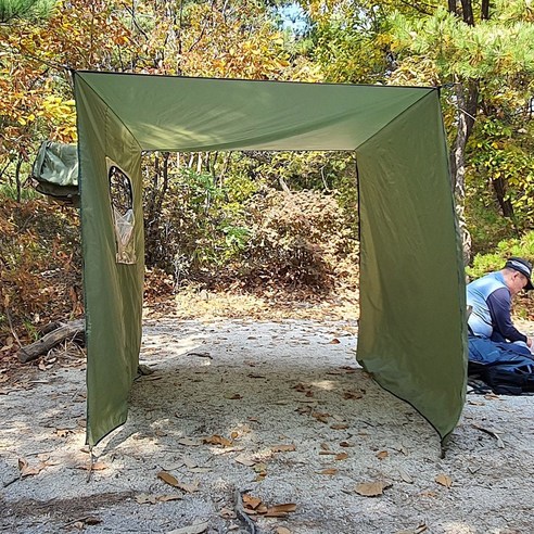 NEW 산마루 큐브 텐트 쉘터 숲속의 포장마차 7~8인용 - 현재 할인 중인 97,980원에 구매 가능한 텐트. 견고한 구조와 휴대성이 좋아 야외 활동에 적합.