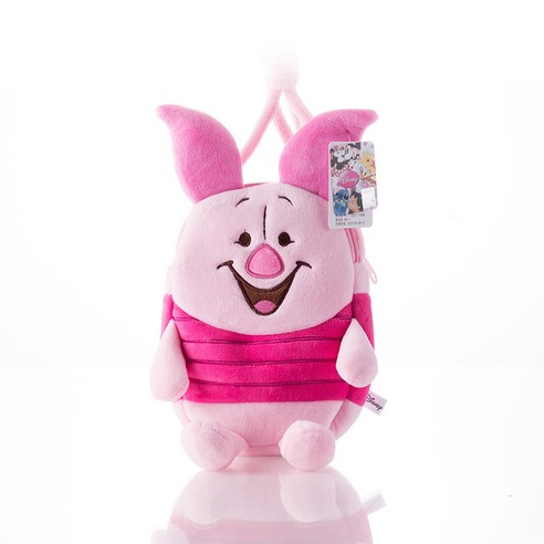 피글렛과 함께하는 사랑스럽고 실용적인 데일리룩