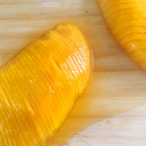 입 안 가득 퍼지는 황홀한 달콤함, 18brix 태국 골드망고