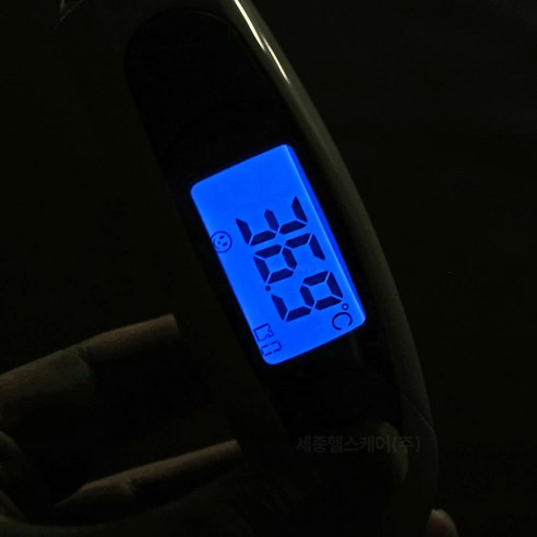 빠르고 정확하게 가족 건강을 지키는 GC녹십자MS 귀 적외선 체온계 TS31