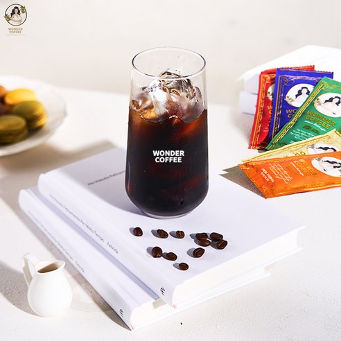 신선하고 맛있는 원더 더치커피로 완벽한 카페인 픽스를 즐기세요.