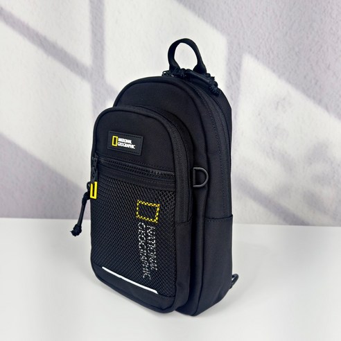 가볍고 자유로운 여행, 내셔널지오그래픽 슬링백 하나로!