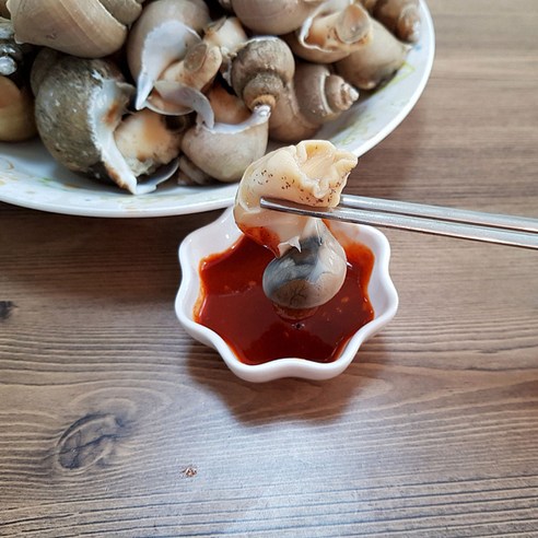 동해안의 맛과 영양을 담은 자숙 백골뱅이