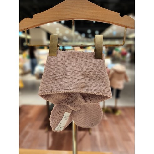 스타일과 보온성이 동시에! minkmui 밍크뮤 23FW (LV)쁘띠라벨니트목도리 머플러