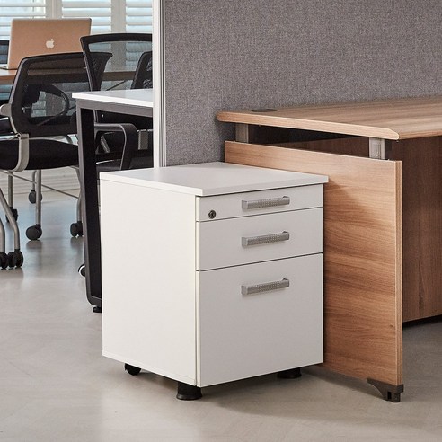 효율적이고 안전한 사무공간을 위한 이동서랍