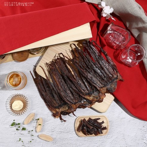 대왕발 오징어다리: 달콤하고 쫄깃한 바다의 진미