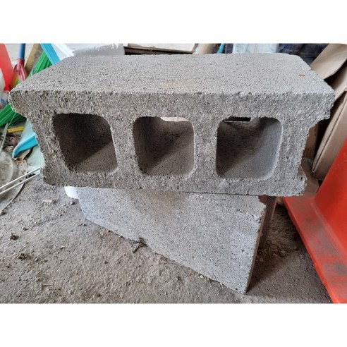 시멘트 벽돌 콘크리트 담장