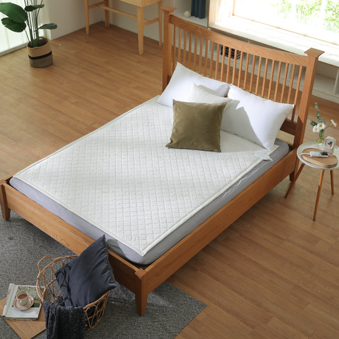 일월 프리미엄 텐셀 카본 전기 매트는 건강과 편안함을 제공하는 침대용 매트입니다.