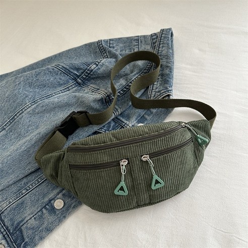 편안함과 스타일을 동시에 잡는 가을 필수템