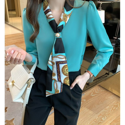 고급스러운 가을 블루시크 스카프 블라우스